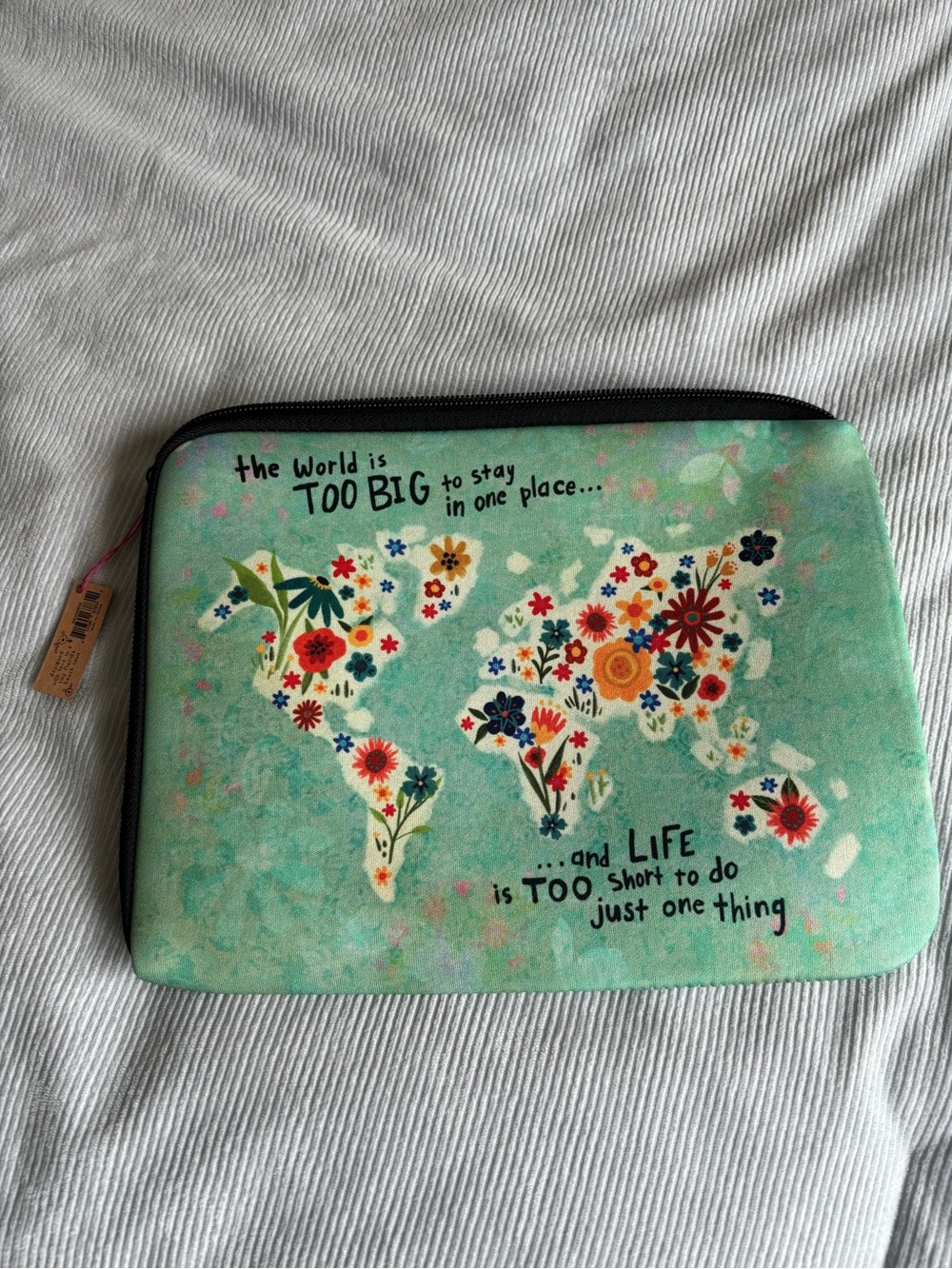 NATURAL LIFE Mint Green Floral World Map Laptop Sleeve - Picture 2 of 4